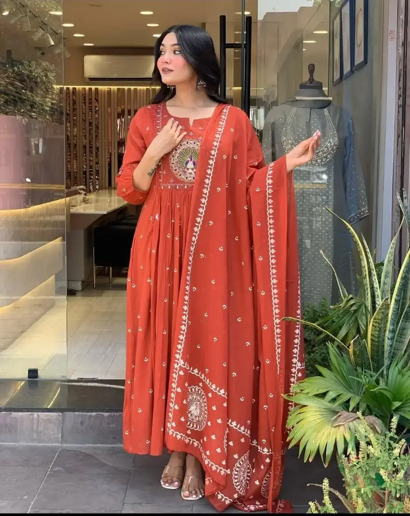 Sequins Embroidery Suit